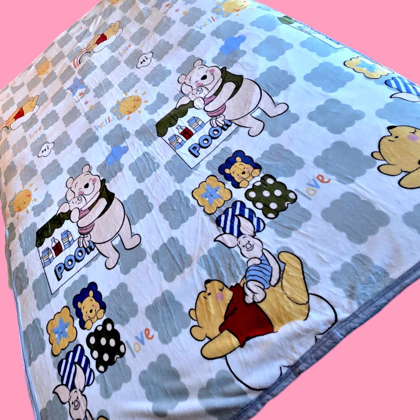 Winnie The Pooh & Piglet Cuddles Blanket 150x200CM