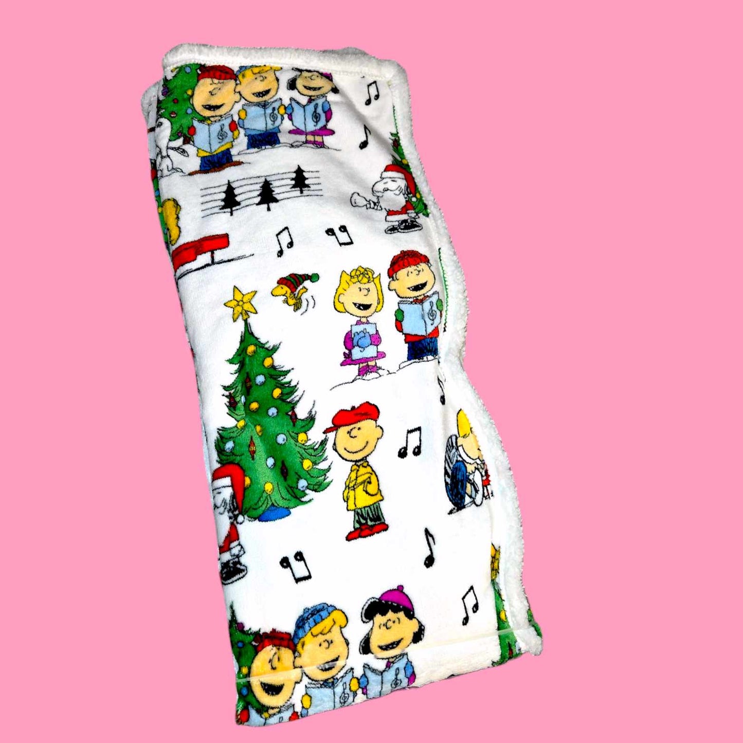 Peanuts Musical Christmas Tree Plush Throw 50x60