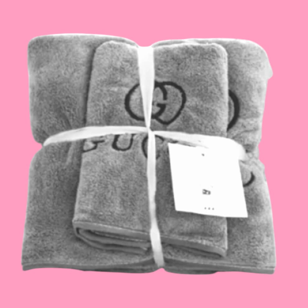 GG Towel 2 Pc Set